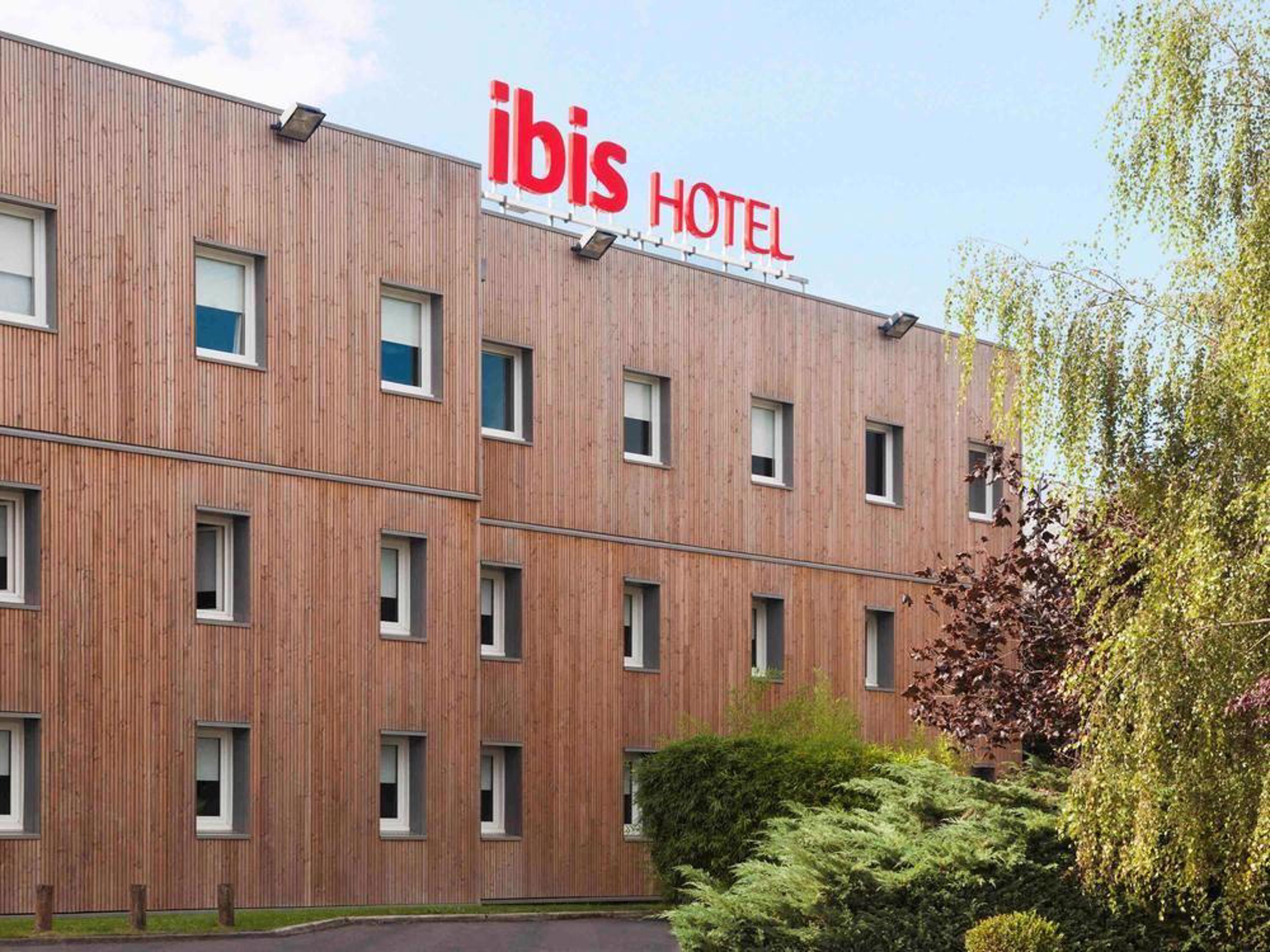 Hotel Ibis Nemours Exterior foto